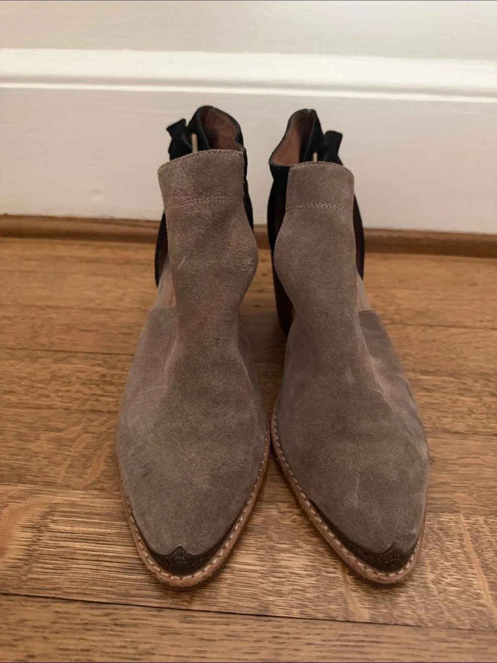 Jeffrey Campbell Bootie